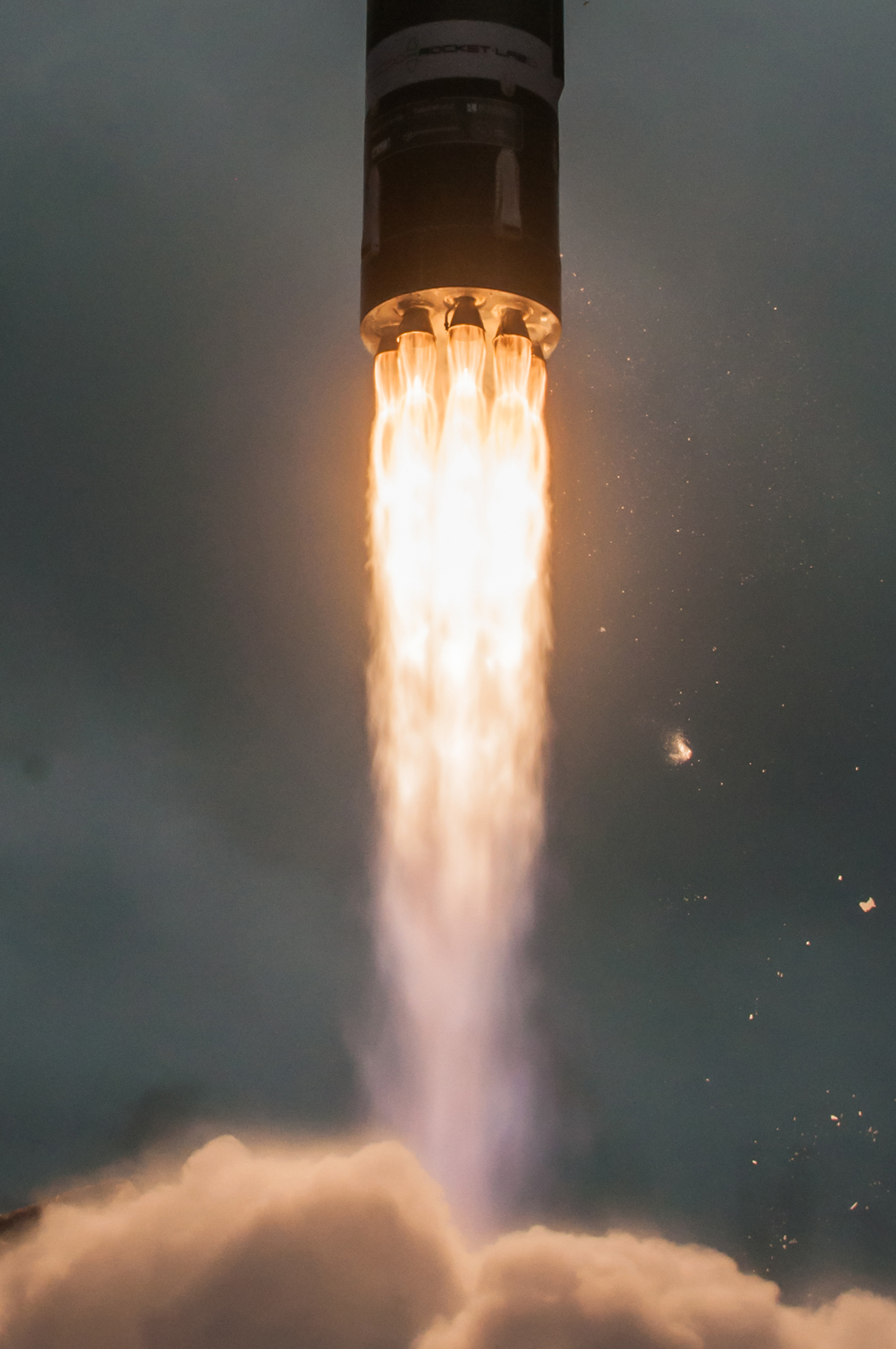 Lift-off of the R3D2 mission, Image credit: Simon Moffatt and Sam Toms