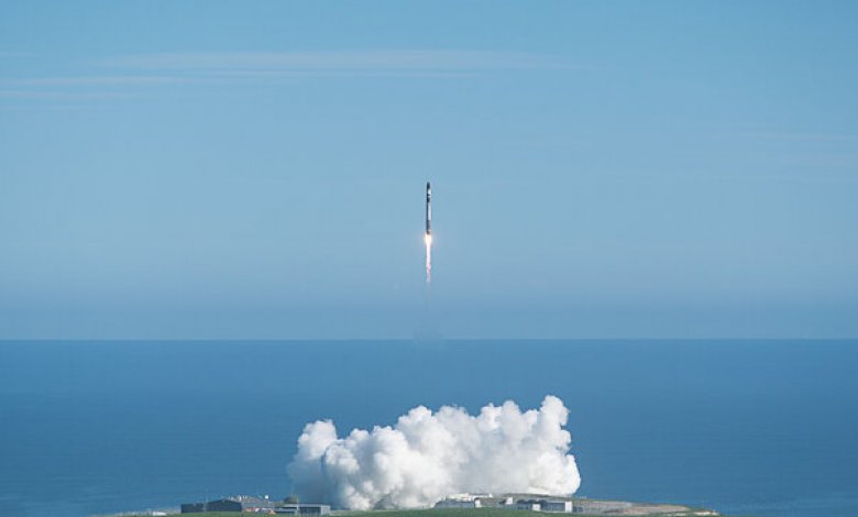 Lift-off of 'I Can't Believe It's Not Optical'